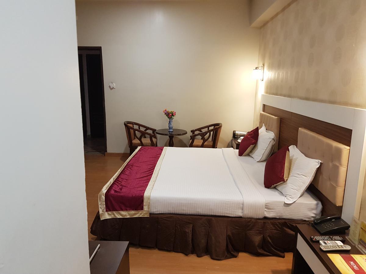 Hotel Sitara Residency Hyderabad Esterno foto
